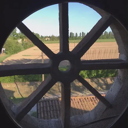 Fondo Giardinetto ゲストハウス 3*