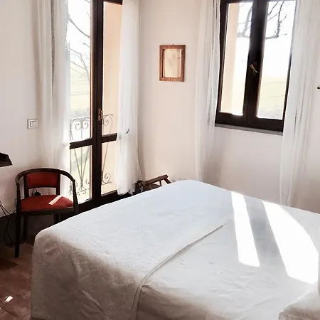 ゲストハウス Fondo Giardinetto San Cesario sul Panaro