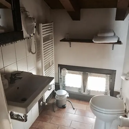 Fondo Giardinetto Guest house Modena